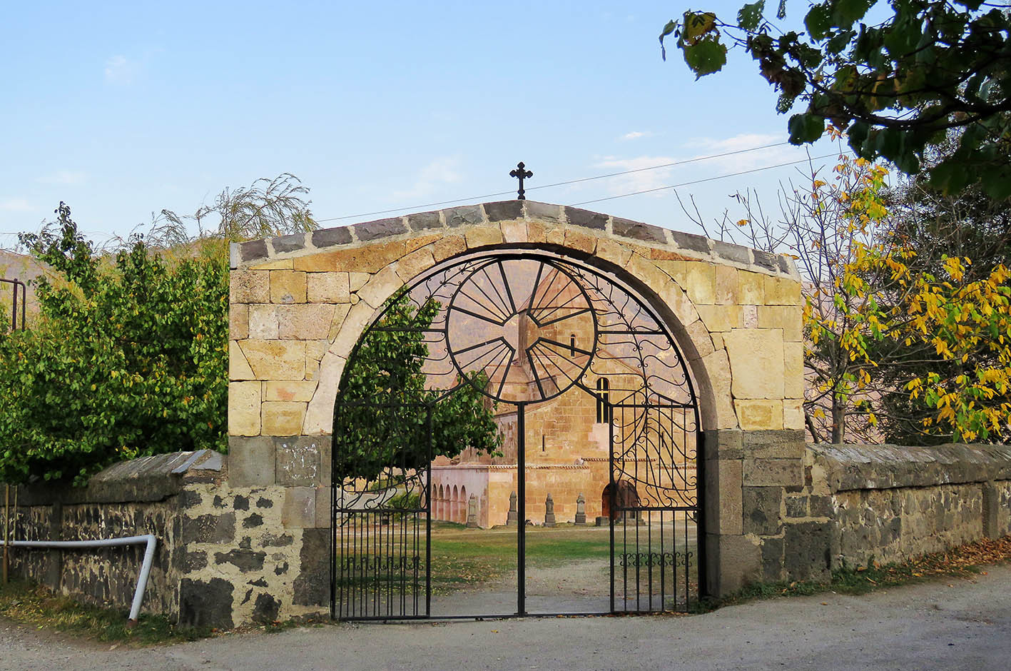 Odzun (Օձուն, Одзун)